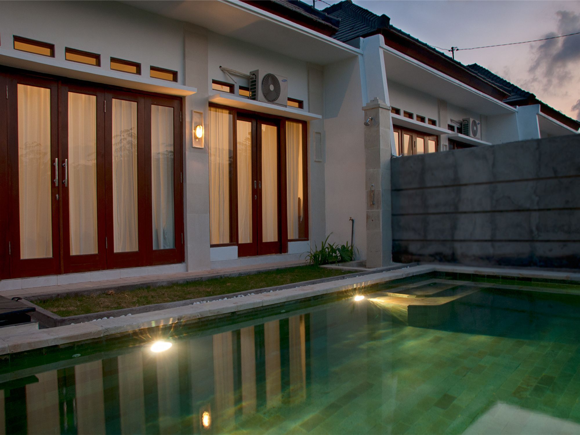 Villa Dencarik Pabean Buleleng Екстериор снимка