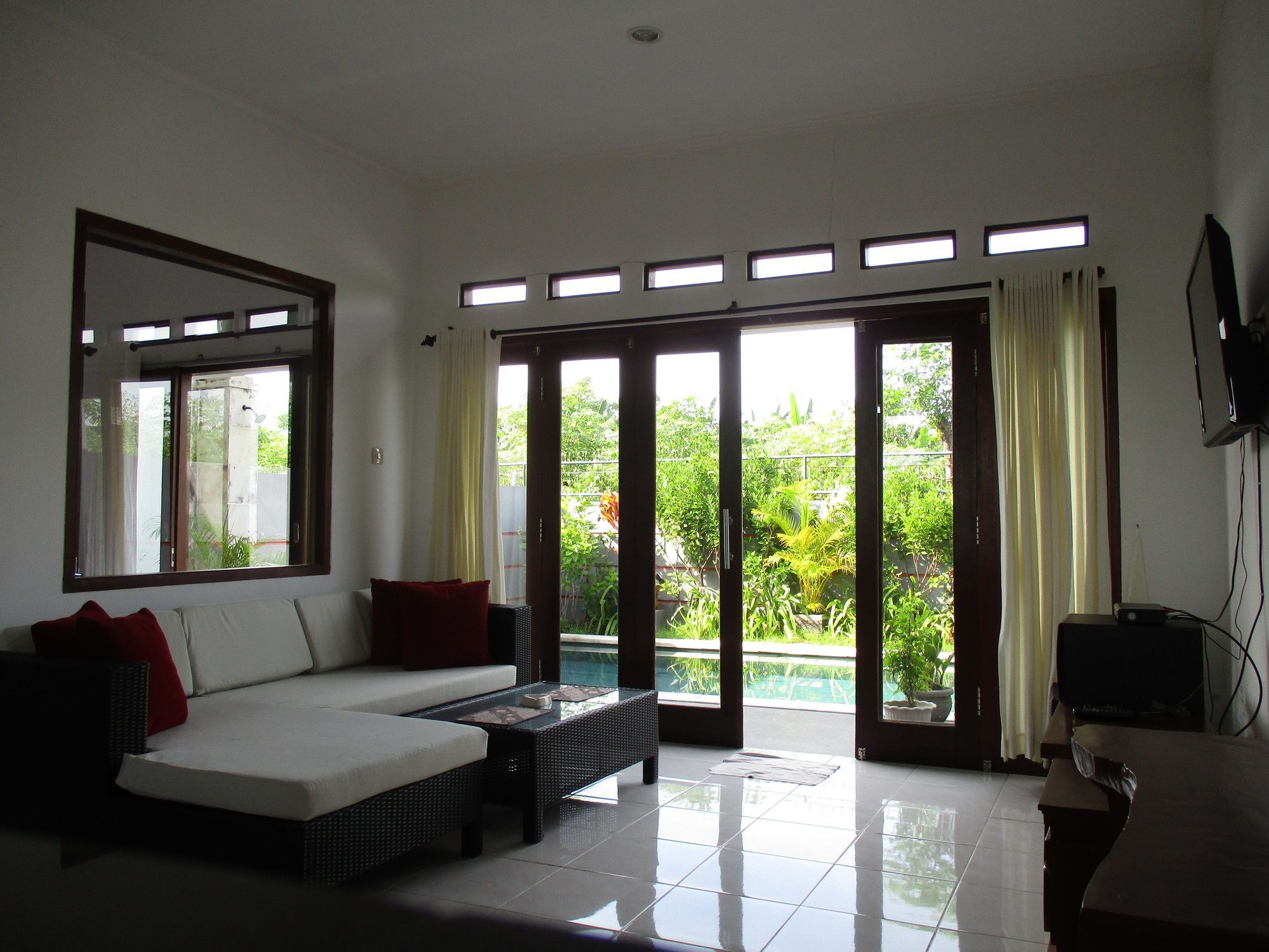 Villa Dencarik Pabean Buleleng Екстериор снимка