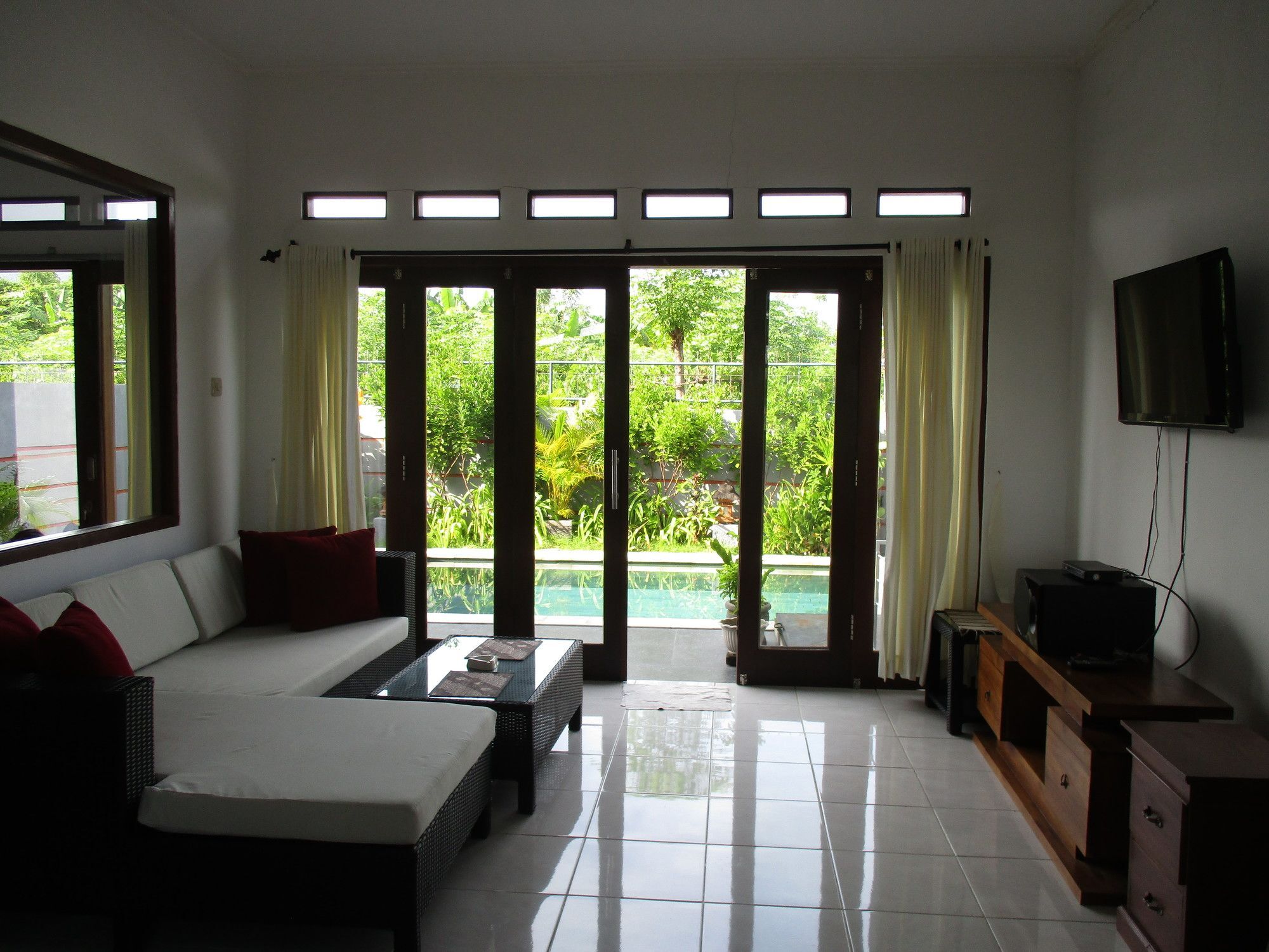 Villa Dencarik Pabean Buleleng Екстериор снимка