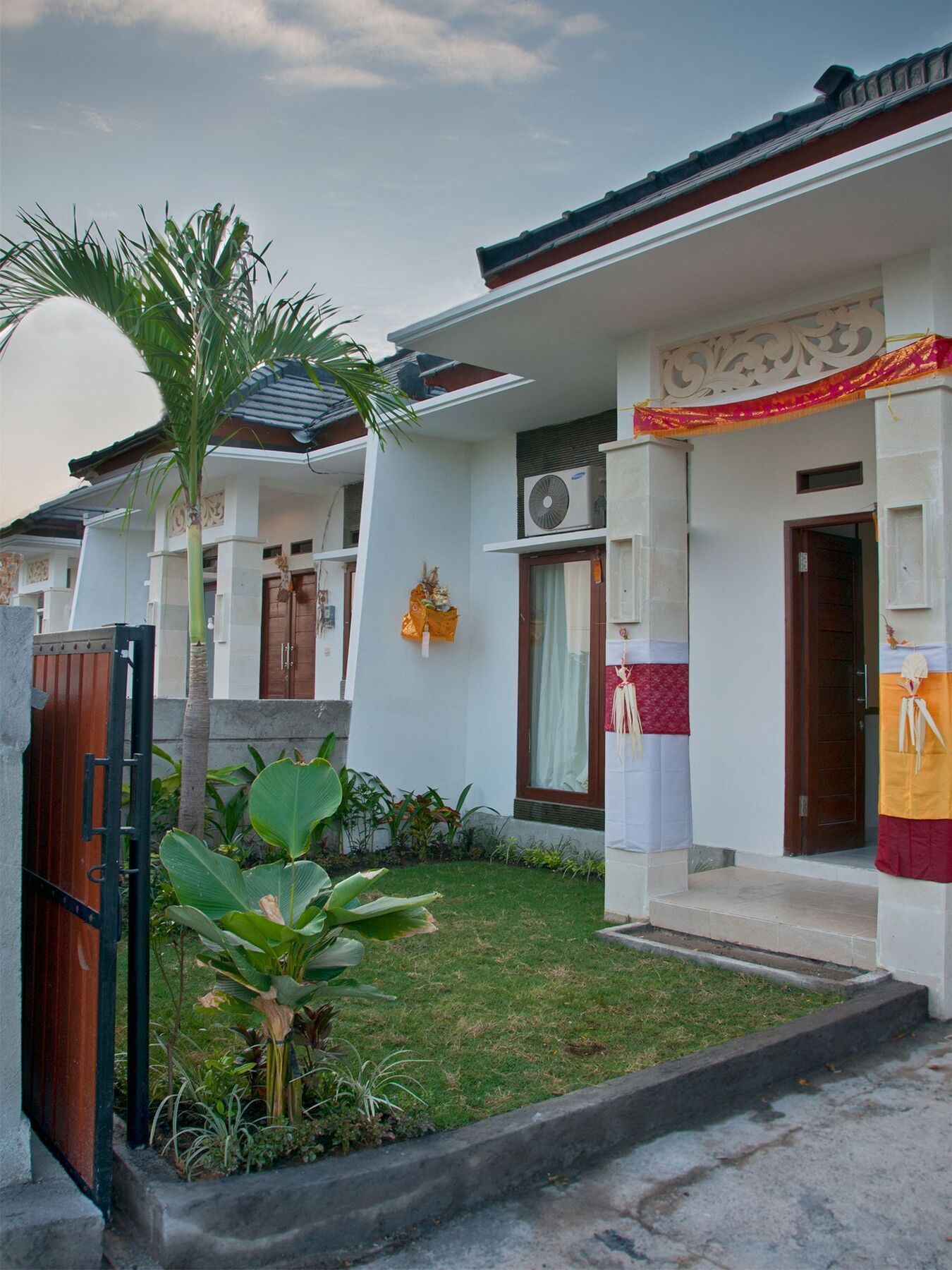 Villa Dencarik Pabean Buleleng Екстериор снимка